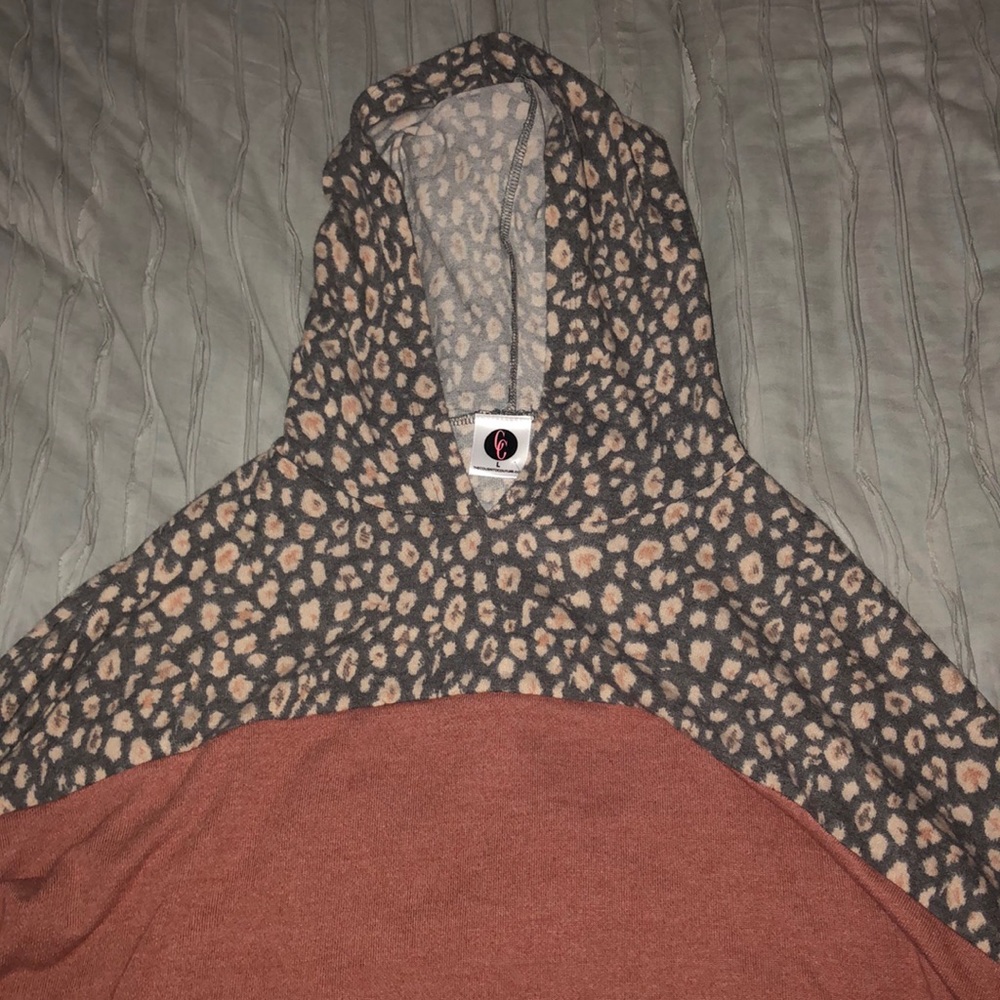 COUSIN COUTURE T-SHIRT HODDIE